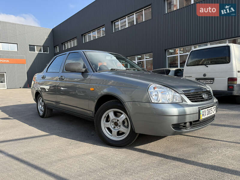 ВАЗ / Lada 2170 Priora 2011
