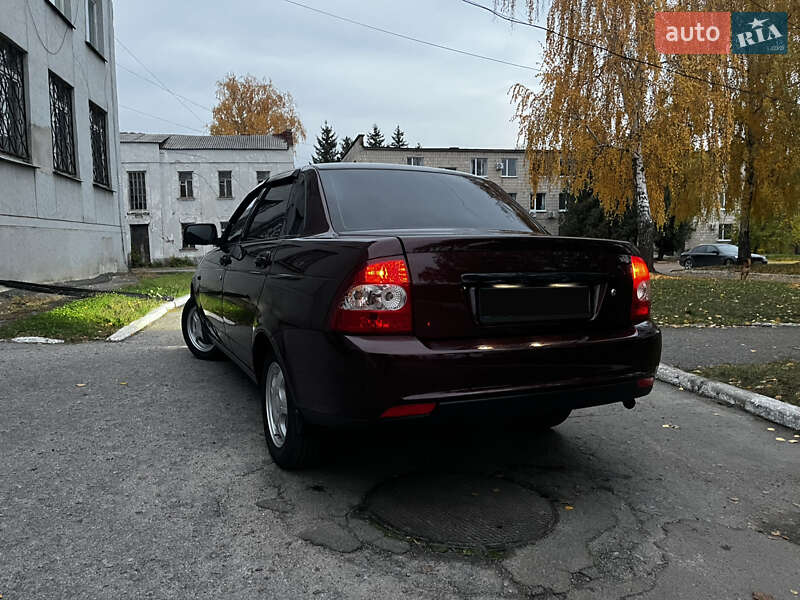 Седан ВАЗ / Lada 2170 Priora 2010 в Конотопі фото 18 Седан ВАЗ / Lada 2170 Priora 2010 в Конотопі