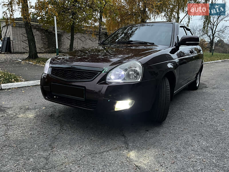 Седан ВАЗ / Lada 2170 Priora 2010 в Конотопі фото 21 Седан ВАЗ / Lada 2170 Priora 2010 в Конотопі