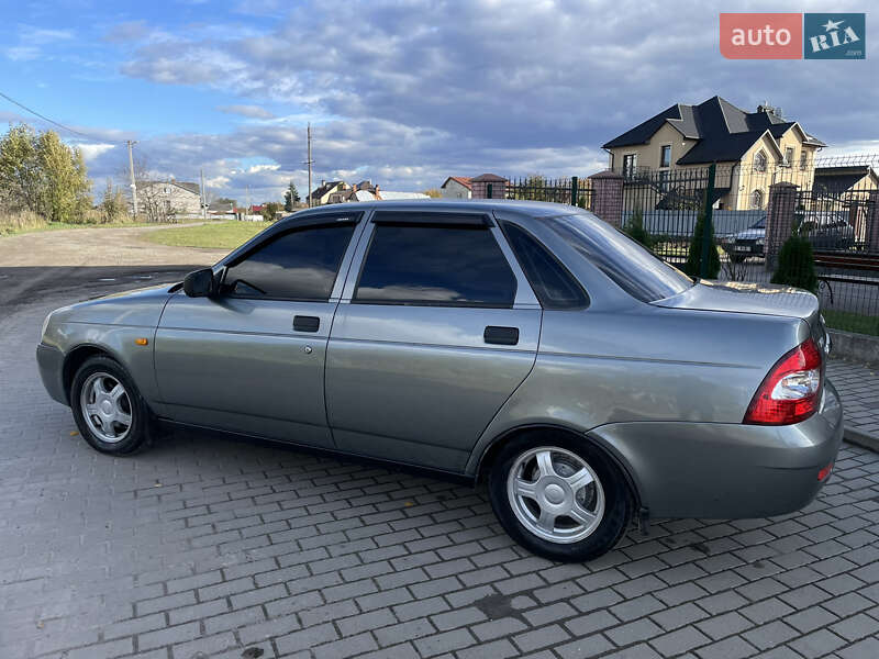 Седан ВАЗ / Lada 2170 Priora 2007 в Львове фото 8 Седан ВАЗ / Lada 2170 Priora 2007 в Львове