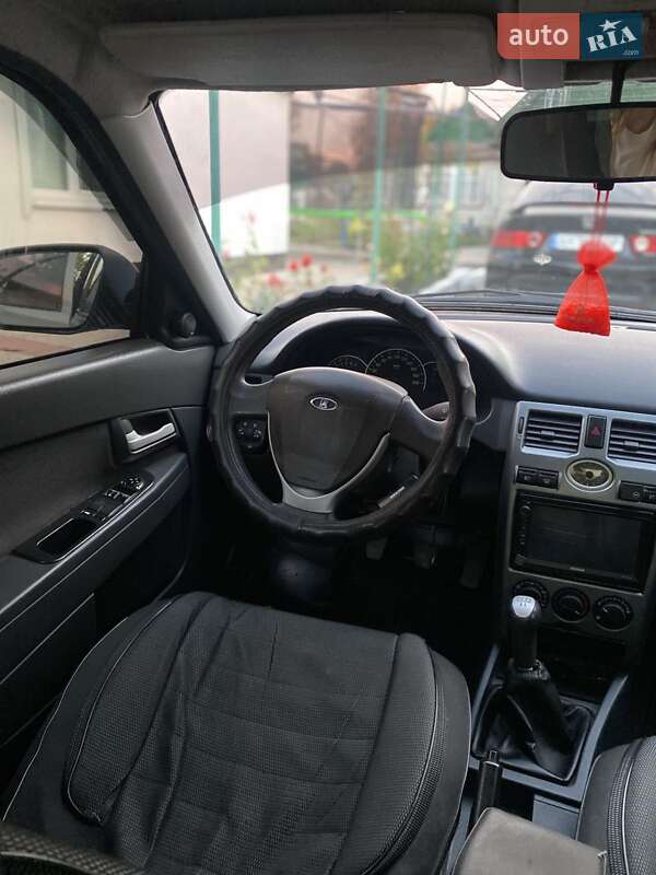 Седан ВАЗ / Lada 2170 Priora 2012 в Магдалинівці фото 6 Седан ВАЗ / Lada 2170 Priora 2012 в Магдалинівці