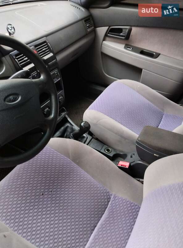 Седан ВАЗ / Lada 2170 Priora 2008 в Киеве