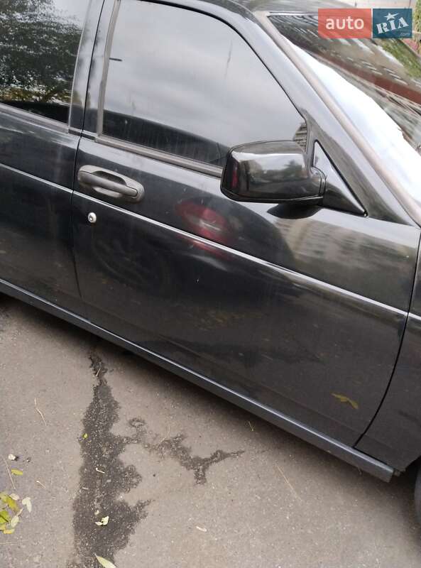 Седан ВАЗ / Lada 2170 Priora 2008 в Киеве
