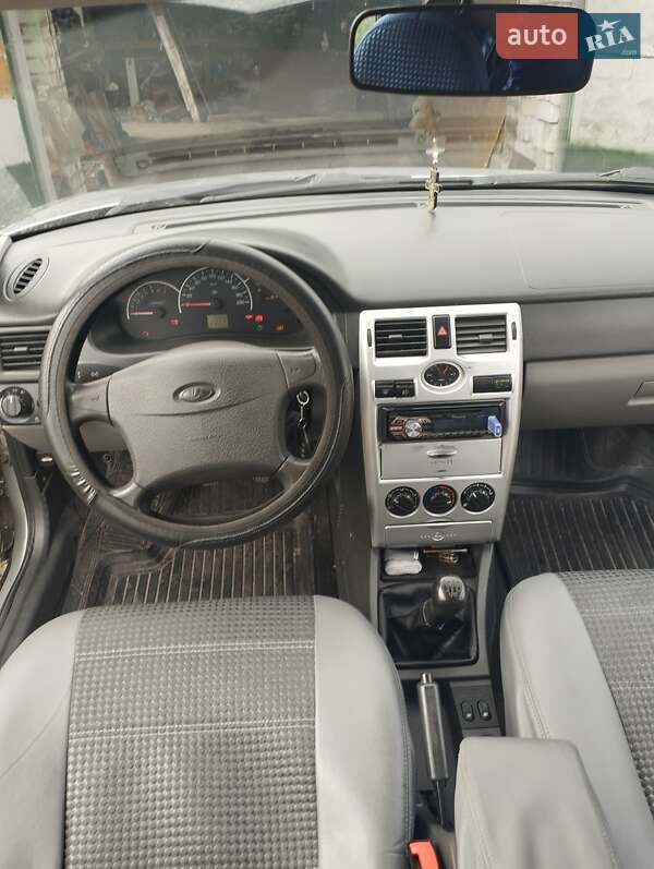 Седан ВАЗ / Lada 2170 Priora 2008 в Шостке