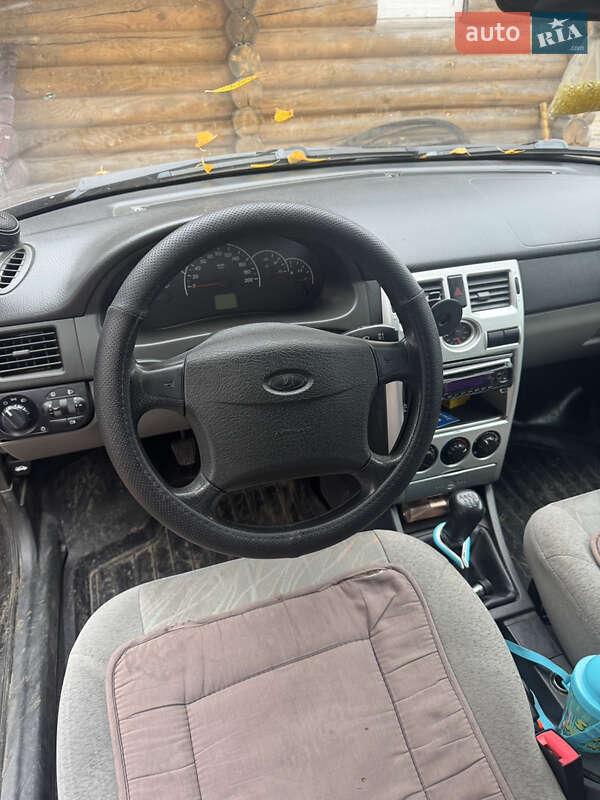 Седан ВАЗ / Lada 2170 Priora 2008 в Хмельницком фото 9 Седан ВАЗ / Lada 2170 Priora 2008 в Хмельницком