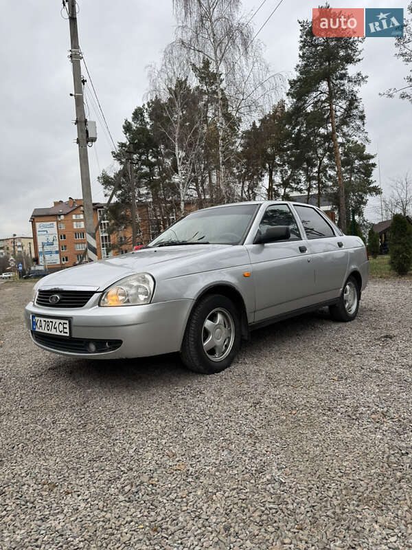 Седан ВАЗ / Lada 2170 Priora 2008 в Ирпене