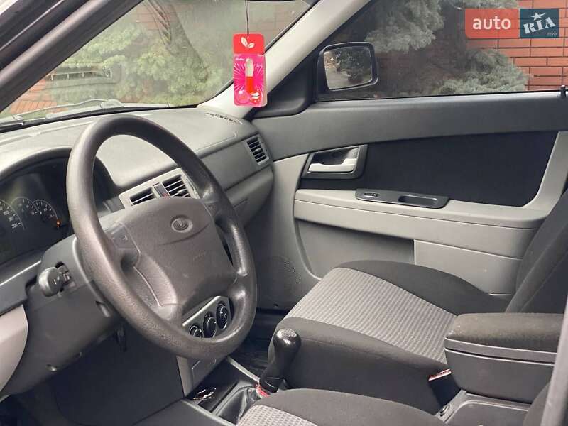 Седан ВАЗ / Lada 2170 Priora 2009 в Днепре фото 15 Седан ВАЗ / Lada 2170 Priora 2009 в Днепре