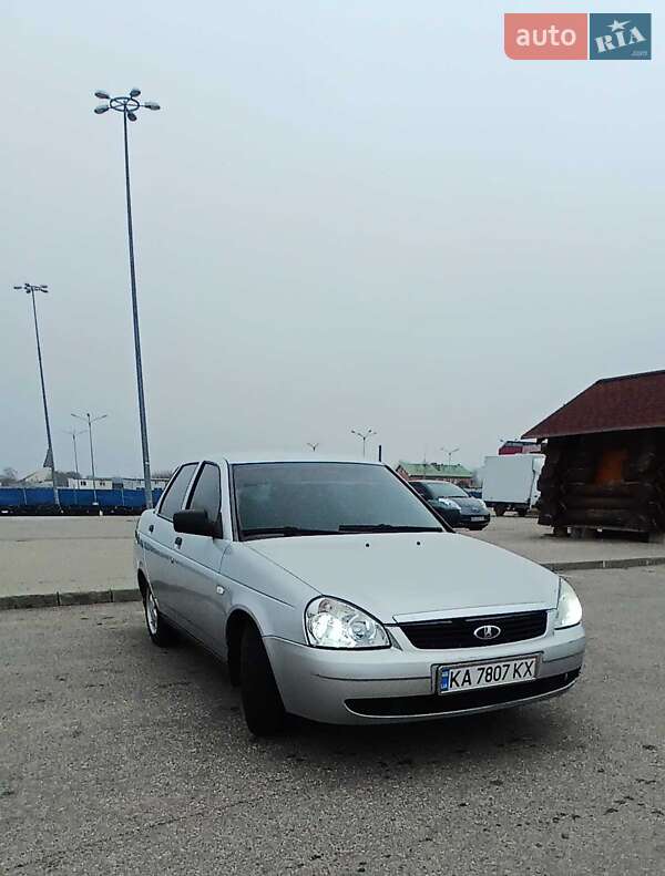 Седан ВАЗ / Lada 2170 Priora 2007 в Кривому Розі фото Седан ВАЗ / Lada 2170 Priora 2007 в Кривому Розі