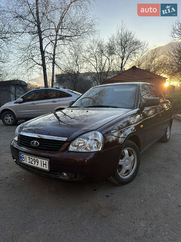 Седан ВАЗ / Lada 2170 Priora 2011 в Смеле фото 11 Седан ВАЗ / Lada 2170 Priora 2011 в Смеле