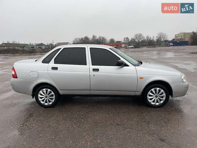 Седан ВАЗ / Lada 2170 Priora 2008 в Прилуках