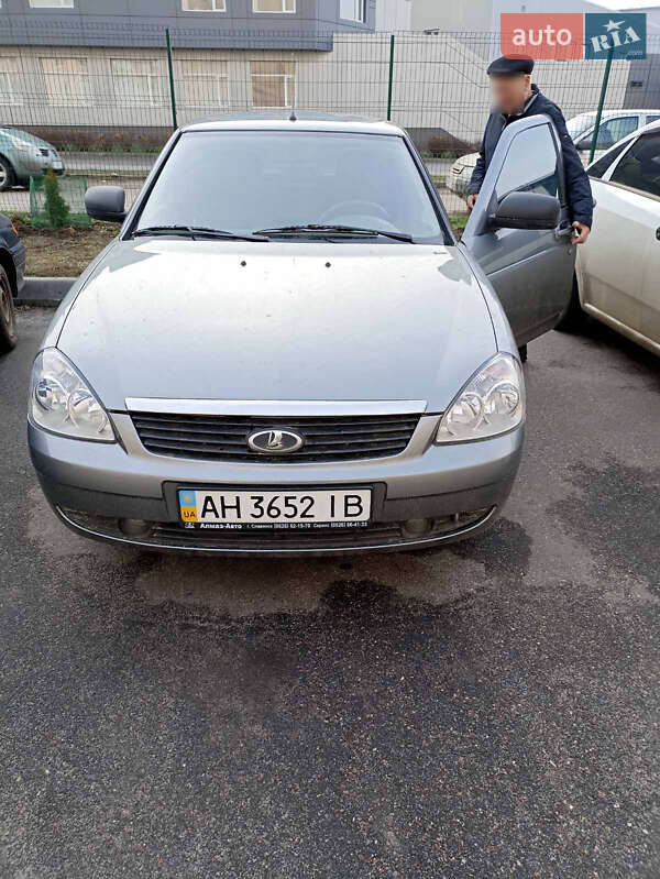 Седан ВАЗ / Lada 2170 Priora 2012 в Харькове фото 2 Седан ВАЗ / Lada 2170 Priora 2012 в Харькове