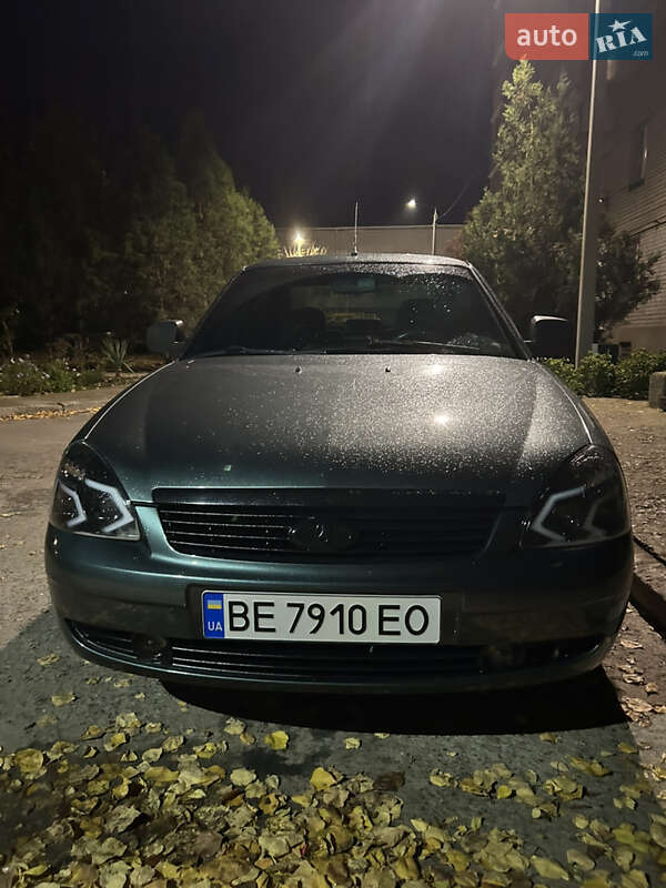 Седан ВАЗ / Lada 2170 Priora 2011 в Николаеве