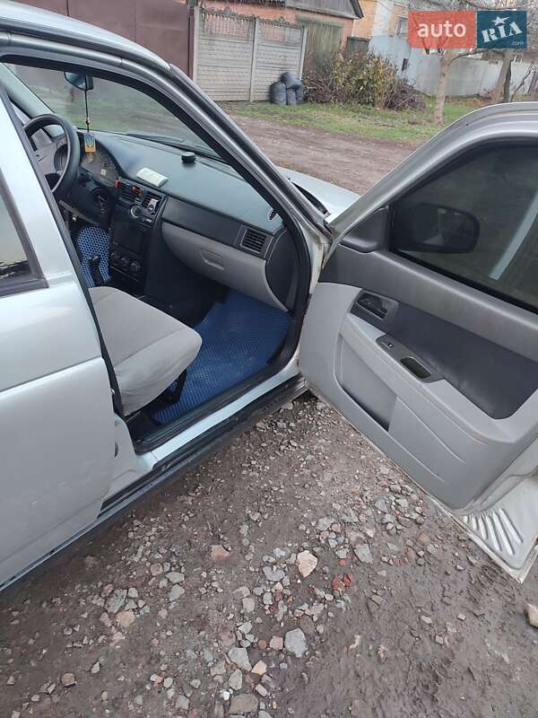 Седан ВАЗ / Lada 2170 Priora 2007 в Конотопі фото 12 Седан ВАЗ / Lada 2170 Priora 2007 в Конотопі