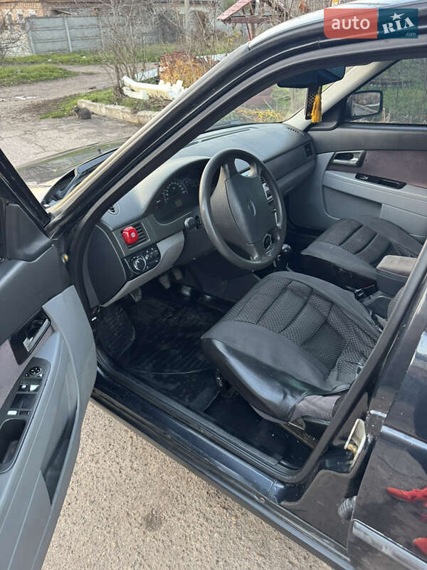 Седан ВАЗ / Lada 2170 Priora 2008 в Олександрії фото 11 Седан ВАЗ / Lada 2170 Priora 2008 в Олександрії