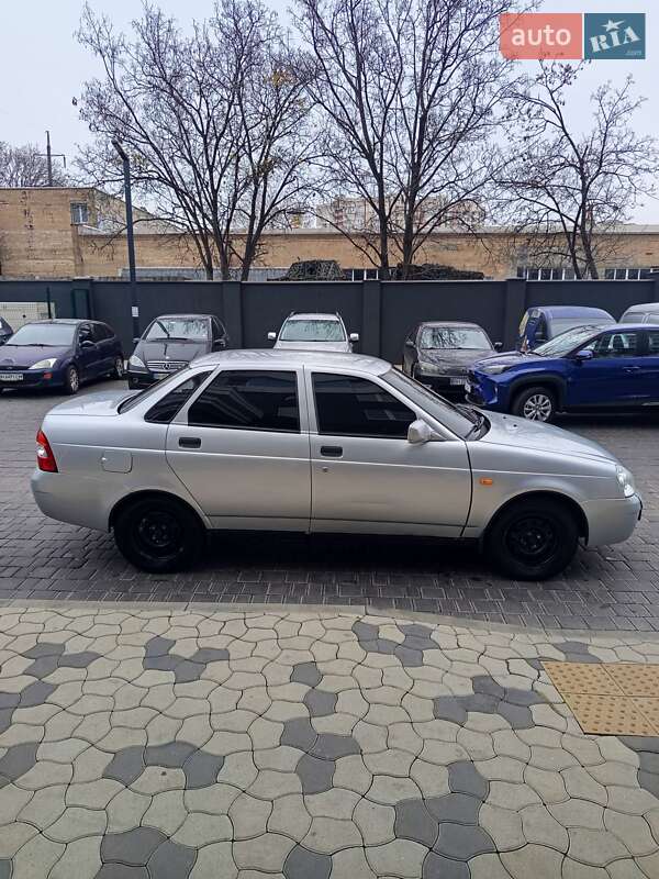 Седан ВАЗ / Lada 2170 Priora 2008 в Одессе