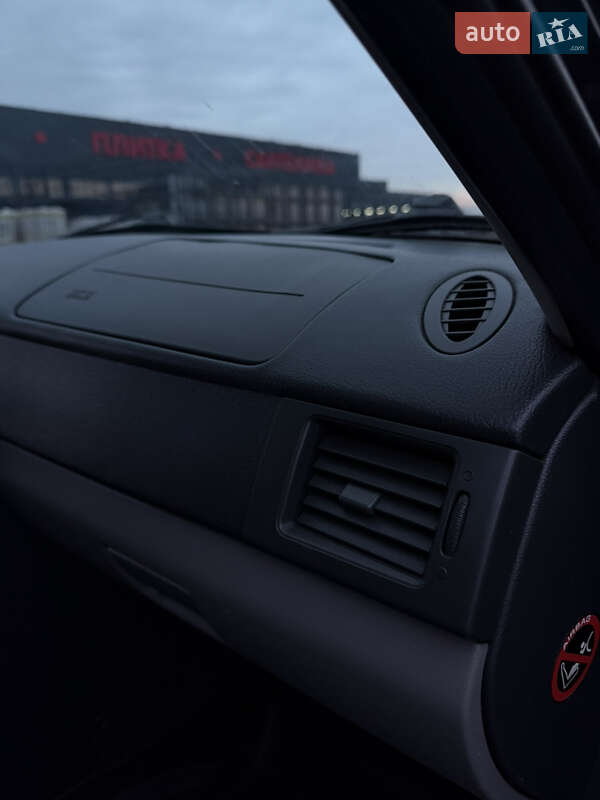 Седан ВАЗ / Lada 2170 Priora 2010 в Миколаєві