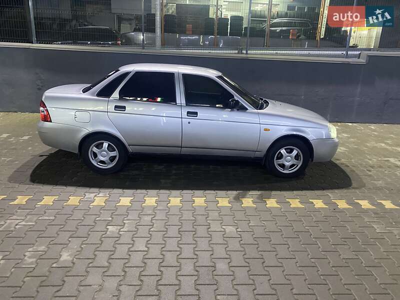 Седан ВАЗ / Lada 2170 Priora 2007 в Житомире фото Седан ВАЗ / Lada 2170 Priora 2007 в Житомире