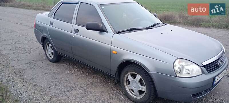 Седан ВАЗ / Lada 2170 Priora 2008 в Чигирину фото Седан ВАЗ / Lada 2170 Priora 2008 в Чигирину