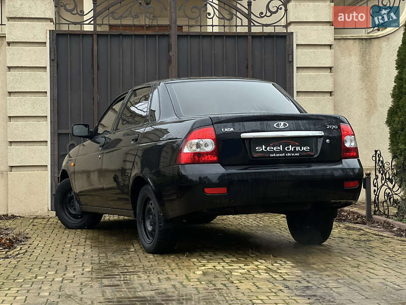 Седан ВАЗ / Lada 2170 Priora 2008 в Николаеве