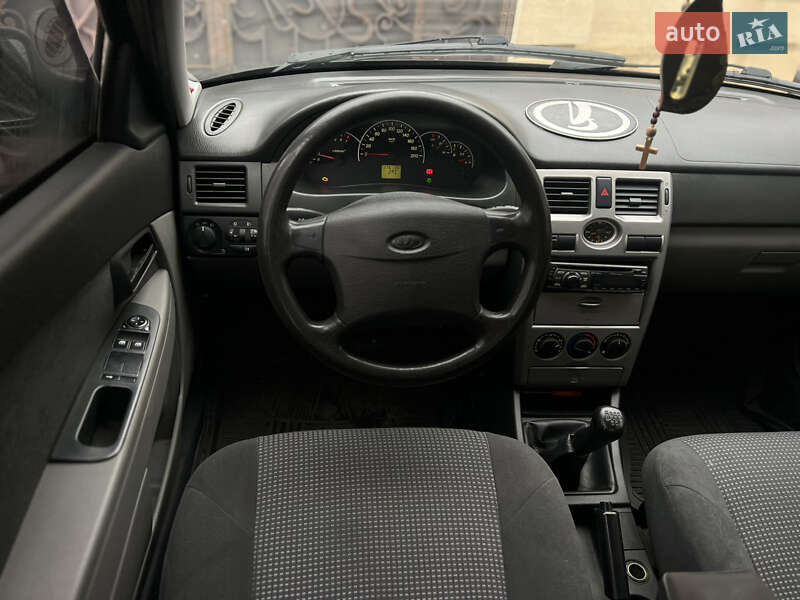 Седан ВАЗ / Lada 2170 Priora 2008 в Николаеве