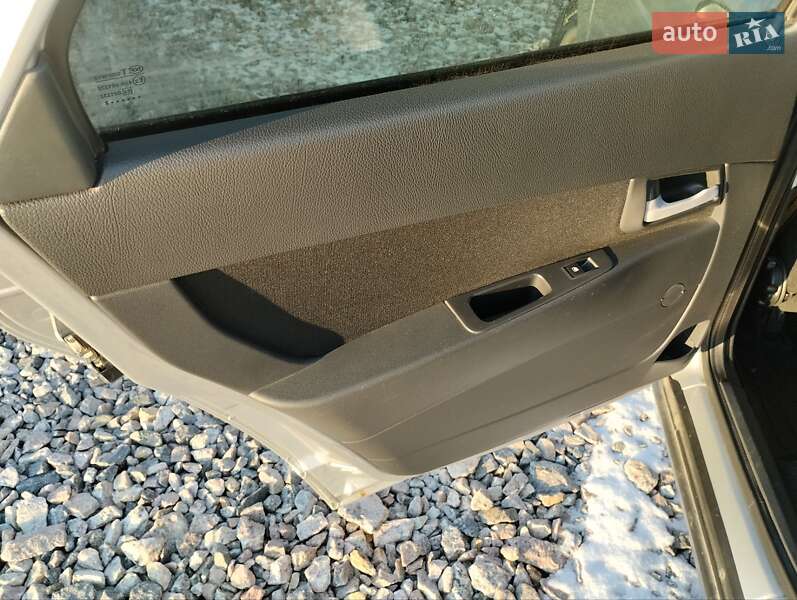 Седан ВАЗ / Lada 2170 Priora 2012 в Рівному