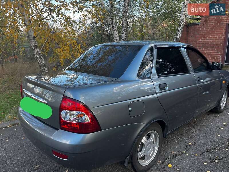 Седан ВАЗ / Lada 2170 Priora 2011 в Заводском