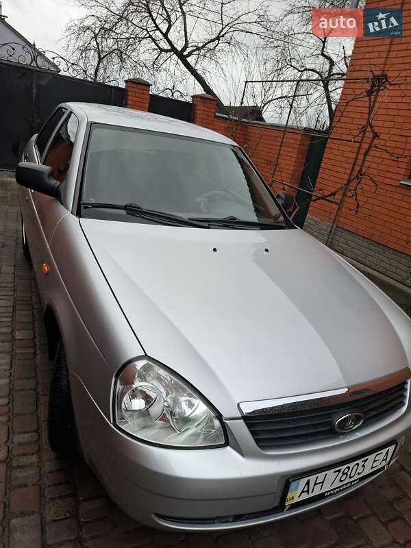 Седан ВАЗ / Lada 2170 Priora 2008 в Ромнах