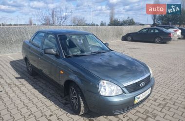 Седан ВАЗ 2170 Priora 2008 в Вараші