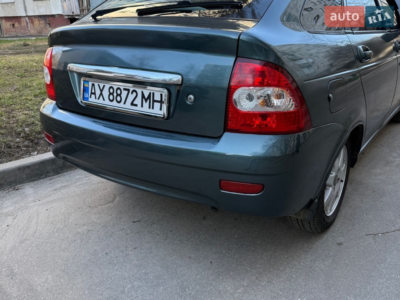 Седан ВАЗ / Lada 2170 Priora 2011 в Харькове