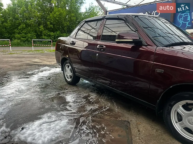ВАЗ / Lada 2170 Priora 2010 VIN XTA217030A0236084 фото оголошення 6 з 36