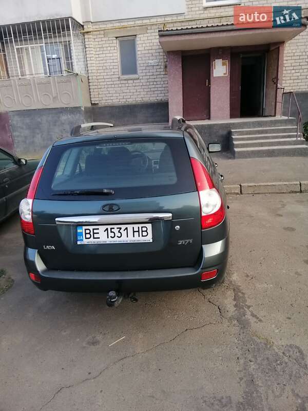 Универсал ВАЗ / Lada 2171 Priora 2009 в Очакове