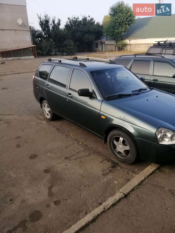 Универсал ВАЗ / Lada 2171 Priora 2009 в Очакове