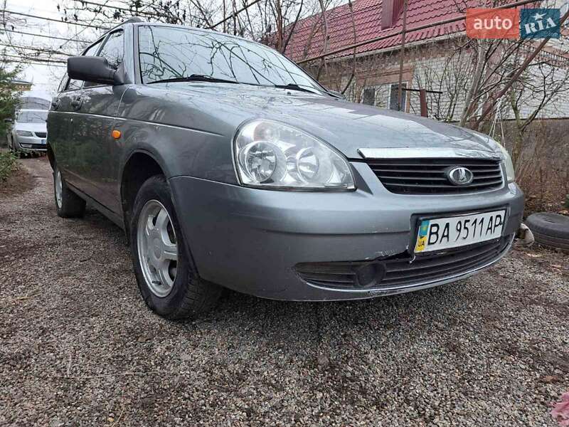 Универсал ВАЗ / Lada 2171 Priora 2010 в Бобринце