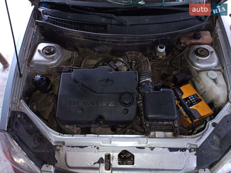 Универсал ВАЗ / Lada 2171 Priora 2011 в Маневичах