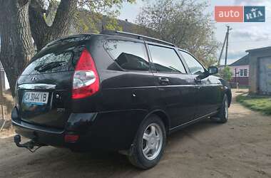 Универсал ВАЗ 2171 Priora 2010 в 