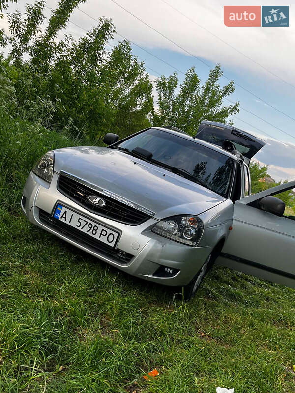 Универсал ВАЗ / Lada 2171 Priora 2012 в Лозовой