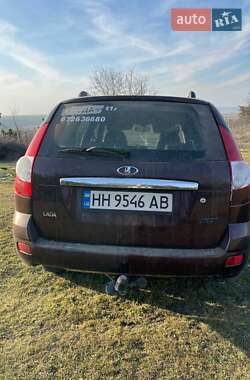 Универсал ВАЗ 2171 Priora 2011 в 