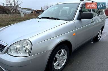 Универсал ВАЗ 2171 Priora 2009 в 