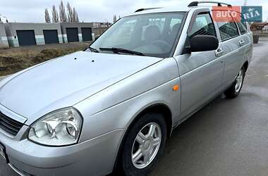 Универсал ВАЗ 2171 Priora 2009 в 