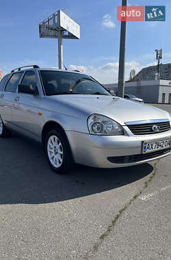 Универсал ВАЗ / Lada 2171 Priora 2011 в 