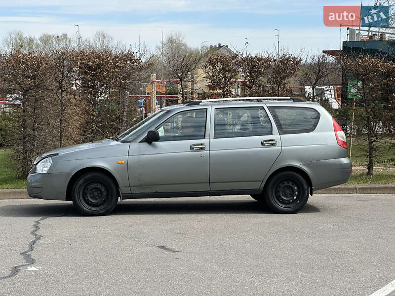 Универсал ВАЗ / Lada 2171 Priora 2012 в Киеве фото 11 Универсал ВАЗ / Lada 2171 Priora 2012 в Киеве