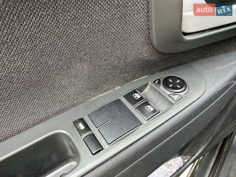 Универсал ВАЗ / Lada 2171 Priora 2012 в Киеве фото 32 Универсал ВАЗ / Lada 2171 Priora 2012 в Киеве