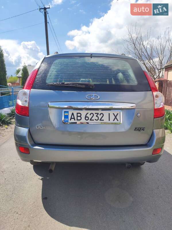 Універсал ВАЗ / Lada 2171 Priora 2011 в Вінниці