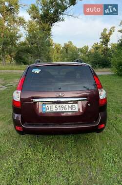 Універсал ВАЗ 2171 Priora 2011 в Кам'янському