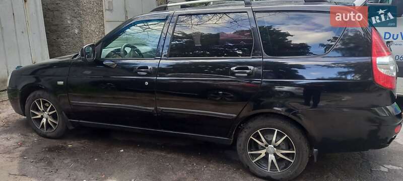 Універсал ВАЗ / Lada 2171 Priora 2012 в Києві