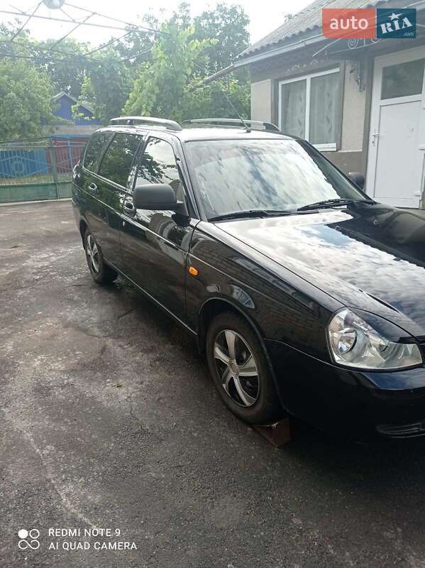 Универсал ВАЗ / Lada 2171 Priora 2011 в Ольшанке