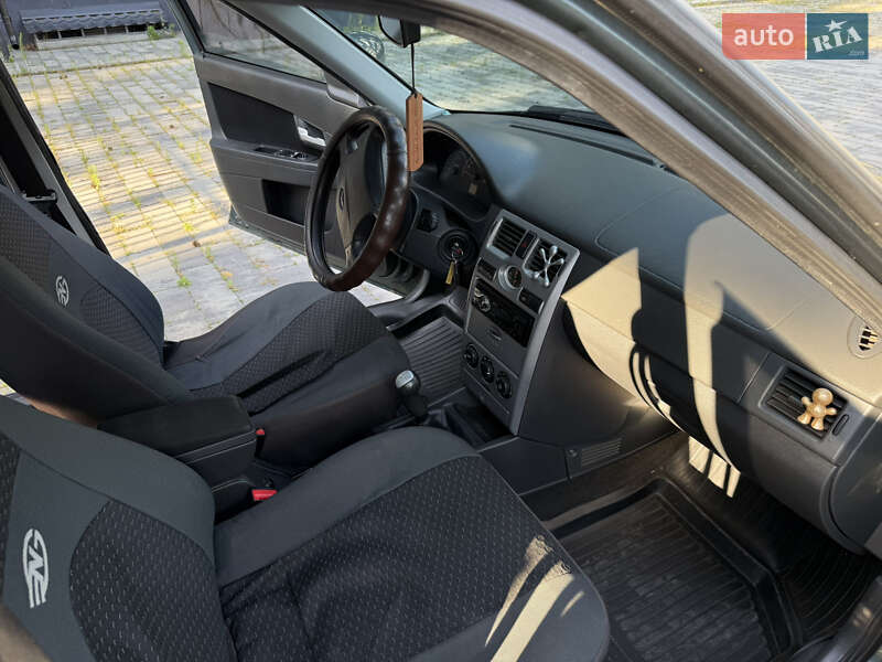 Універсал ВАЗ / Lada 2171 Priora 2011 в Охтирці