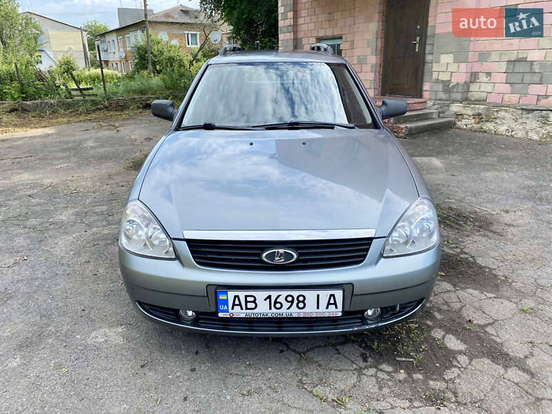 ВАЗ / Lada 2171 Priora 2011