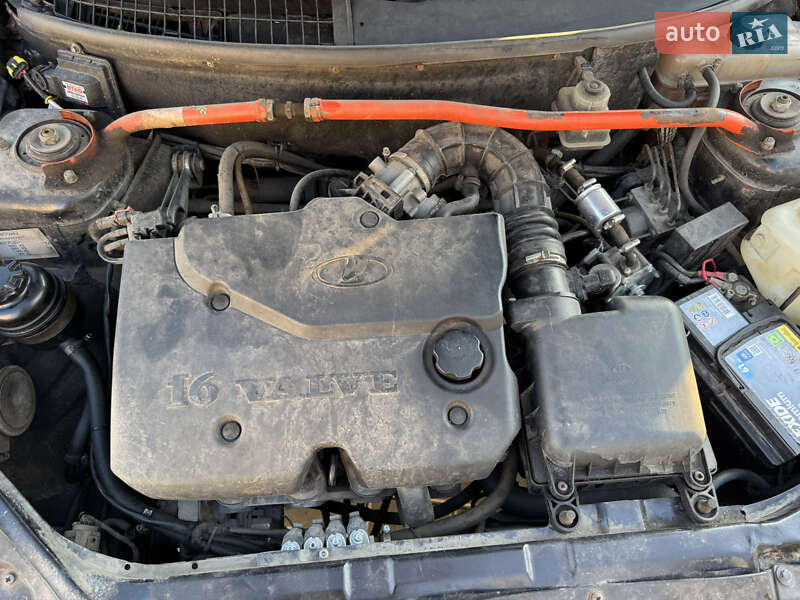 Універсал ВАЗ / Lada 2171 Priora 2013 в Києві