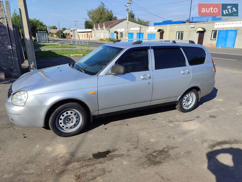 Универсал ВАЗ / Lada 2171 Priora 2011 в Александрие